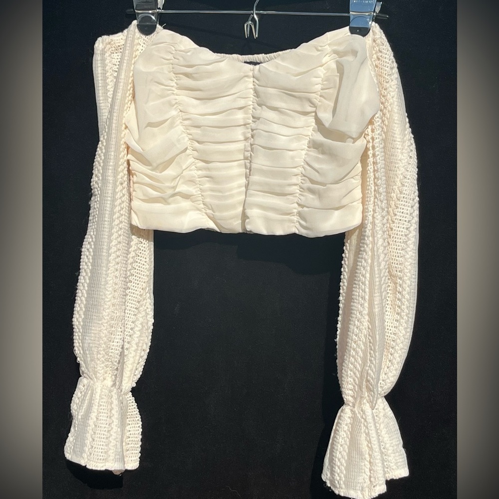 Beige M Long-sleeve | off the shoulder blouse